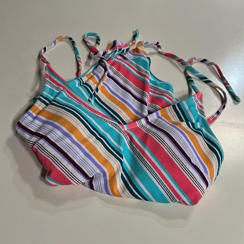 Jessica Simpson One-Piece Swimsuit Sz M